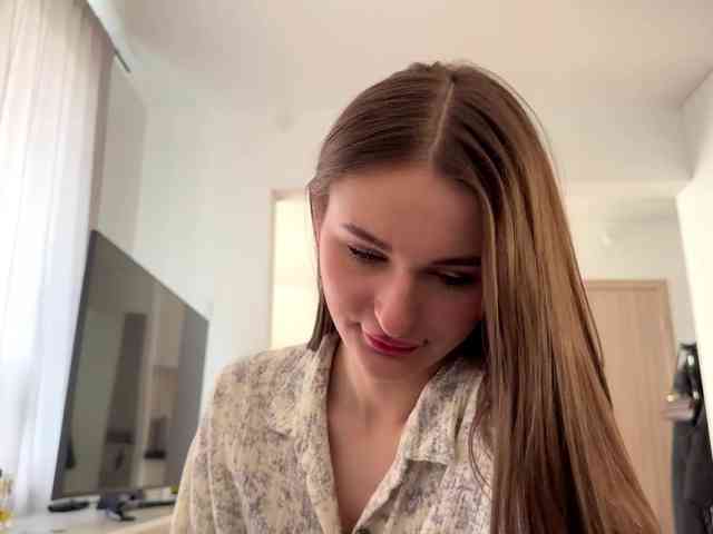 LauraMondella webcam