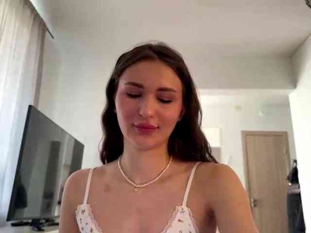 LauraMondella webcam