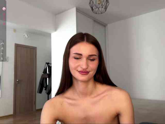 LauraMondella webcam