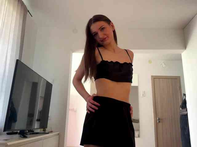 LauraMondella webcam