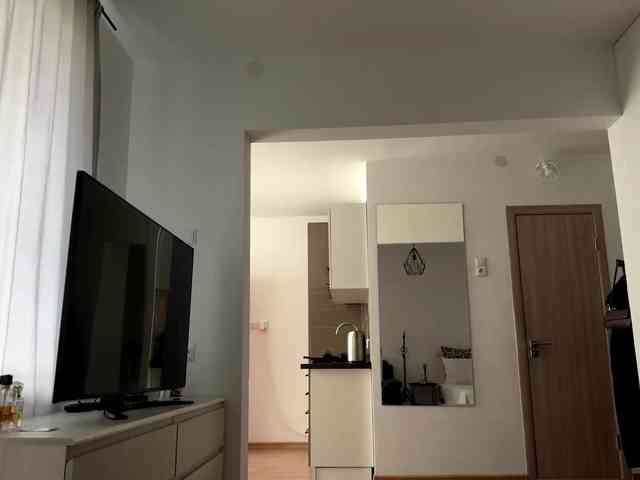 LauraMondella webcam