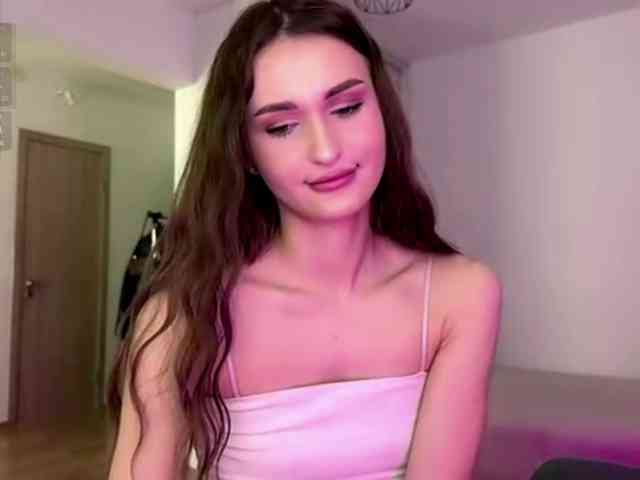 LauraMondella webcam
