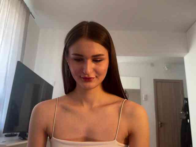 LauraMondella webcam