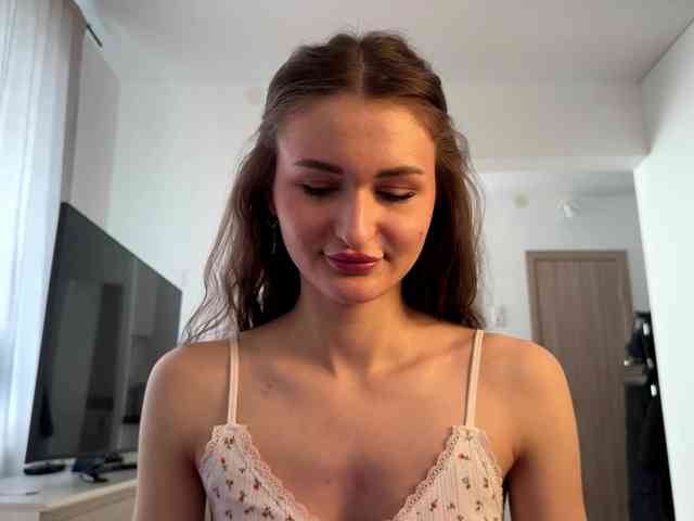 LauraMondella webcam