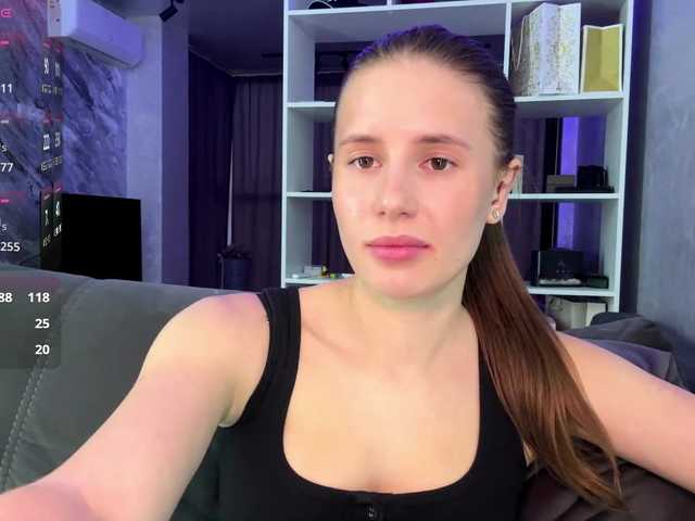 VerlineBilotto's BongaCams show and profile