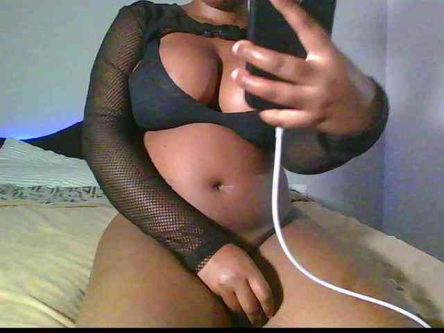 FloraMami webcam