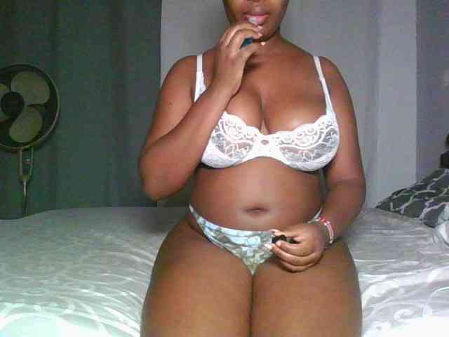 FloraMami webcam