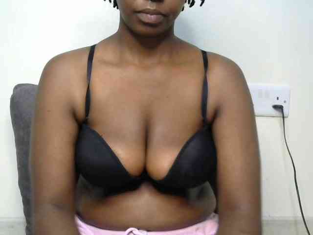 SweetHeidi webcam