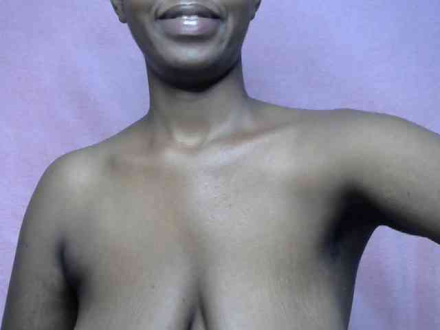 Model: SweetHeidi