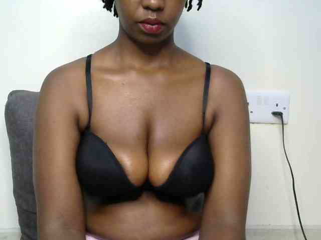 SweetHeidi webcam