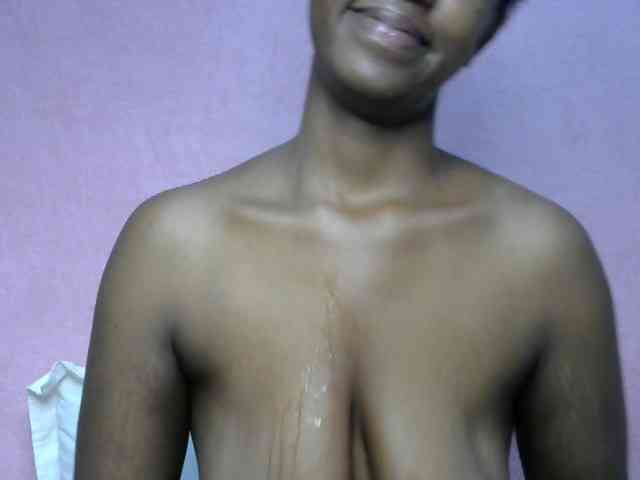 Model: SweetHeidi
