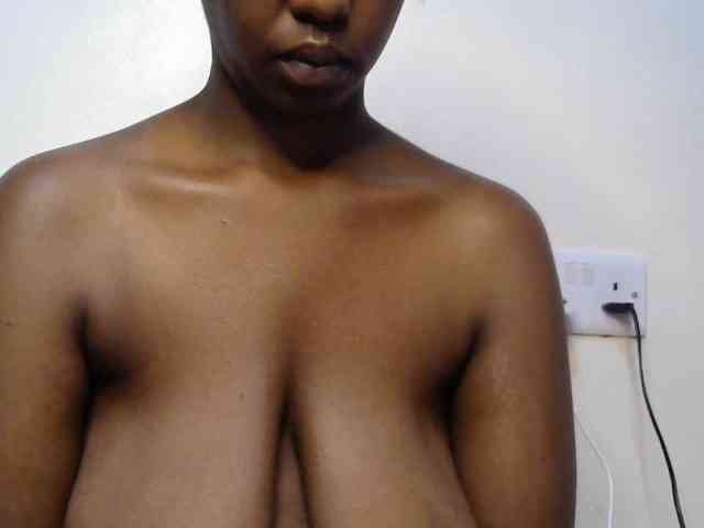 SweetHeidi webcam