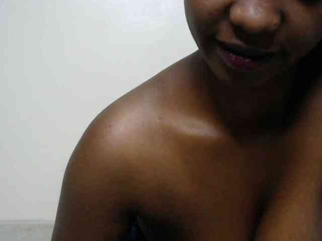SweetHeidi webcam