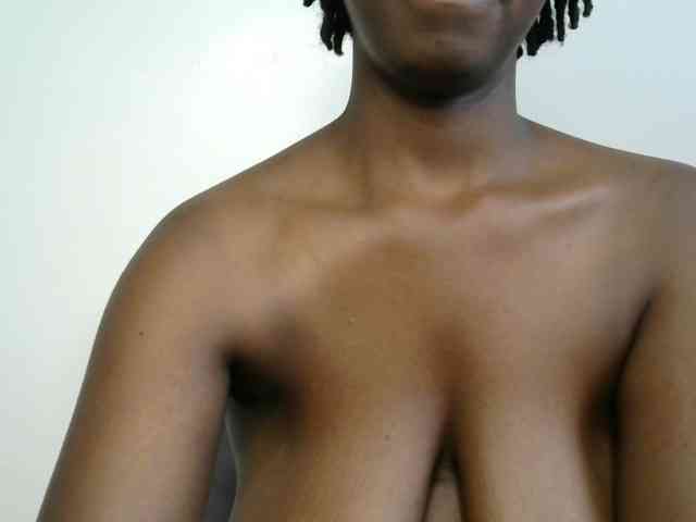 SweetHeidi webcam