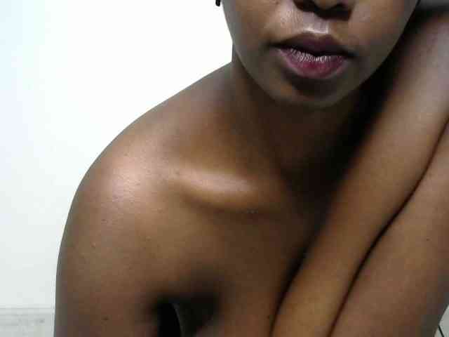 SweetHeidi webcam