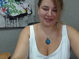 AvaQueen Porn Show