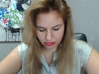 AvaQueen Porn Show