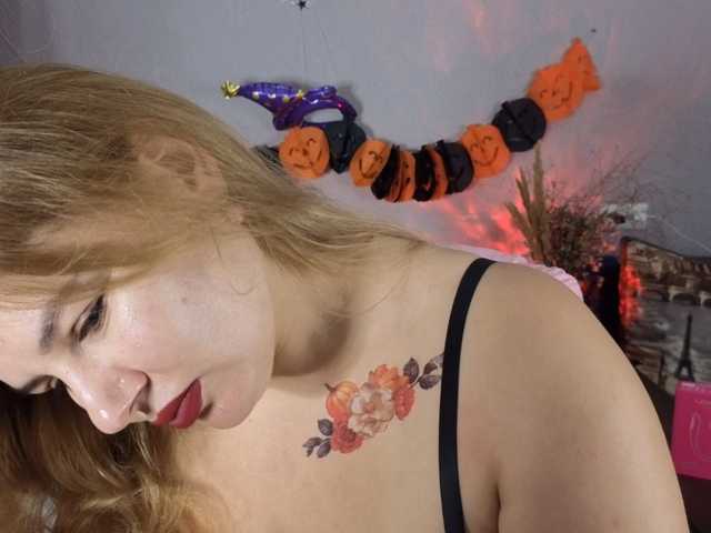 AvaQueen