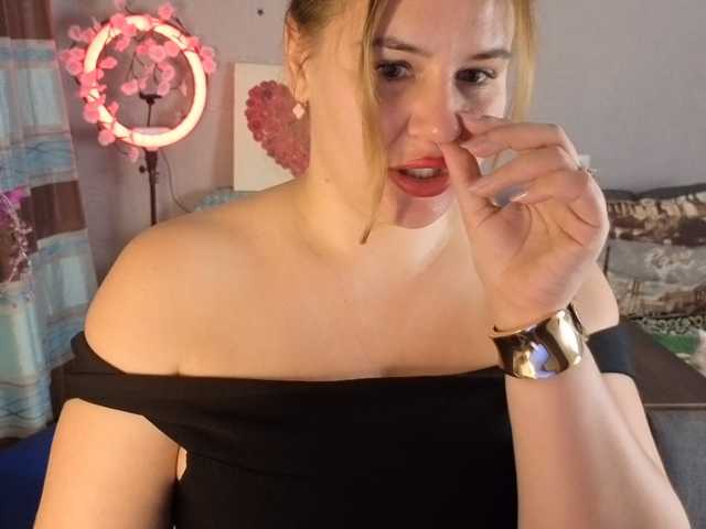 AvaQueen