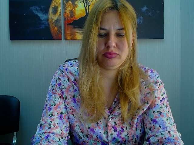 AvaQueen
