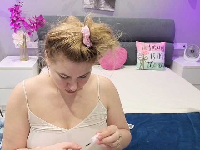 AvaQueen