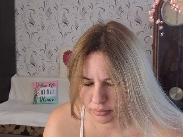 AvaQueen