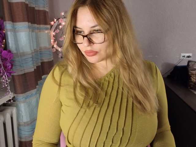 AvaQueen