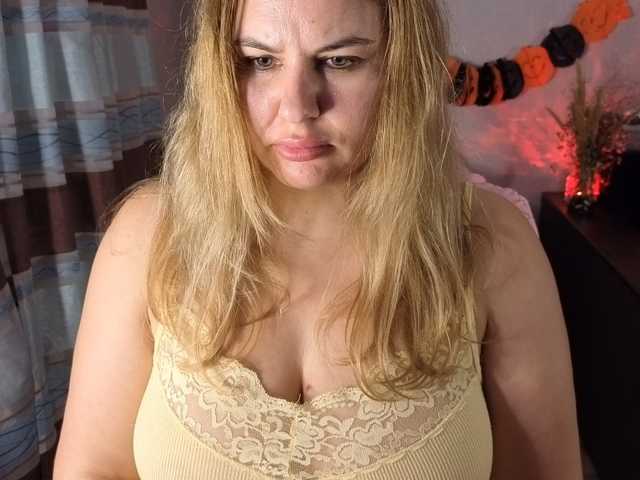 AvaQueen