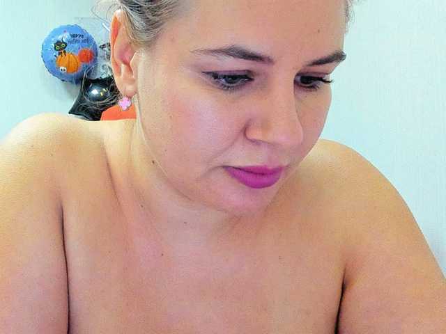 AvaQueen