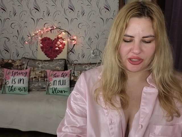 AvaQueen