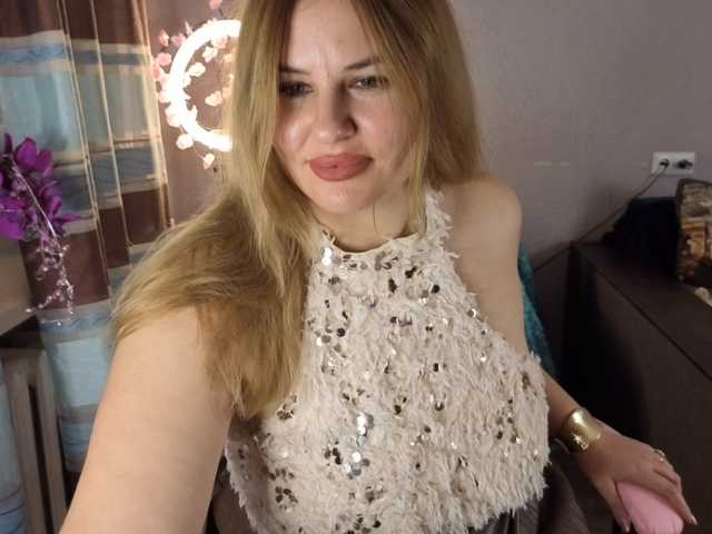 AvaQueen