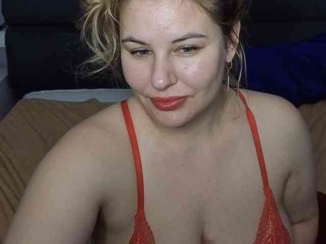 AvaQueen webcam