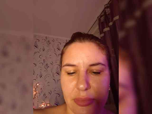 AvaQueen webcam