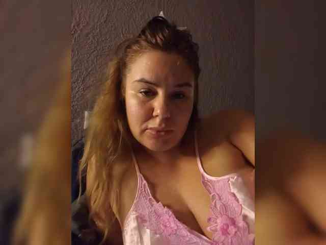 AvaQueen webcam