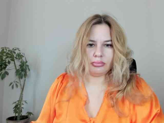 AvaQueen webcam