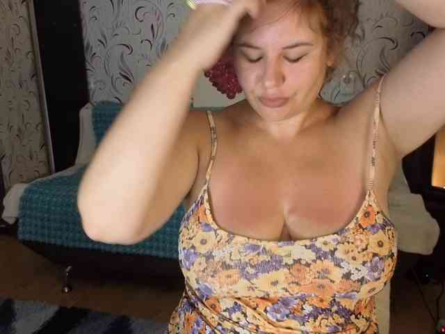 AvaQueen webcam