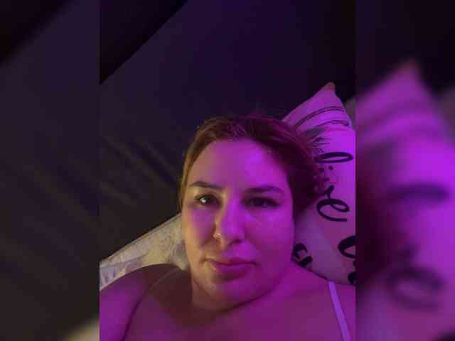 AvaQueen webcam