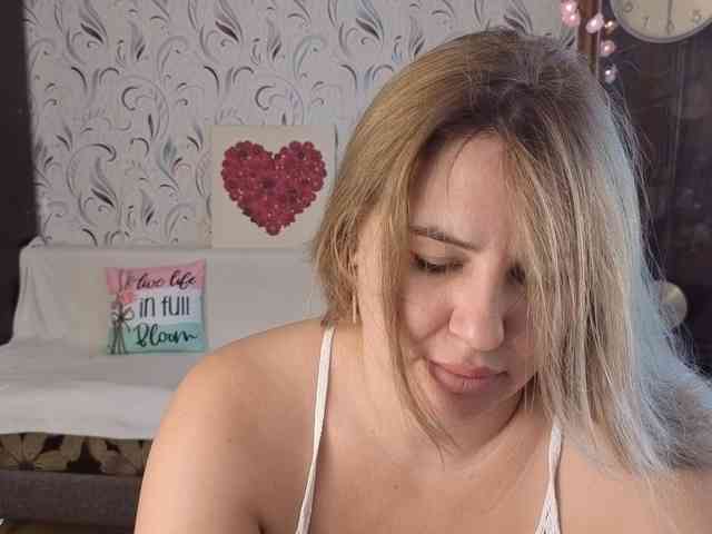 AvaQueen