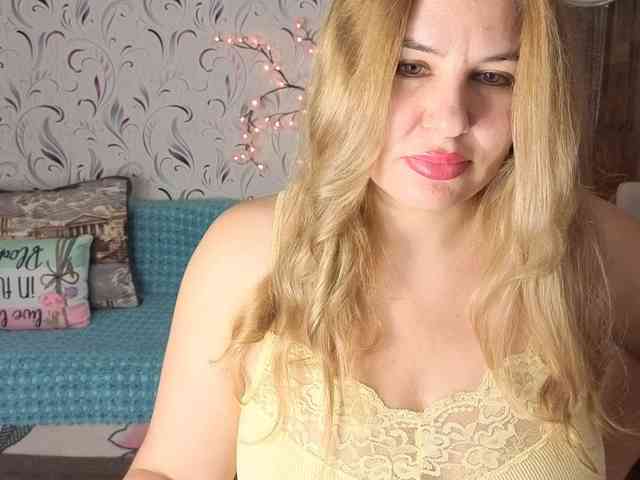AvaQueen