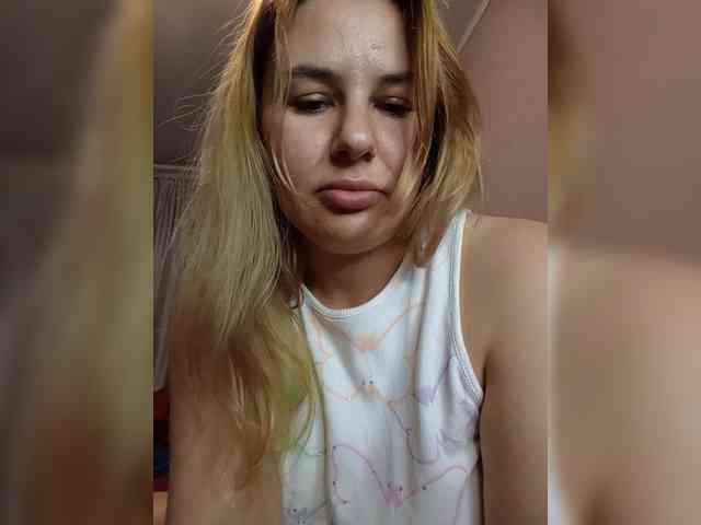 AvaQueen webcam
