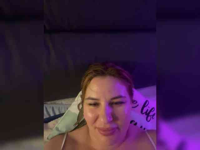 AvaQueen webcam