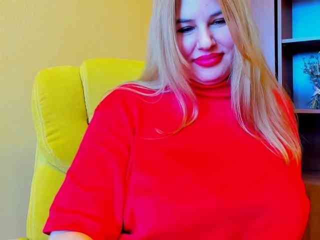 AvaQueen webcam