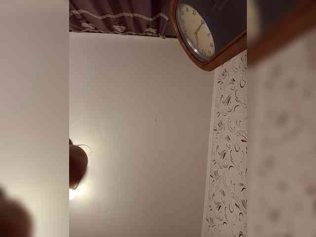 AvaQueen webcam