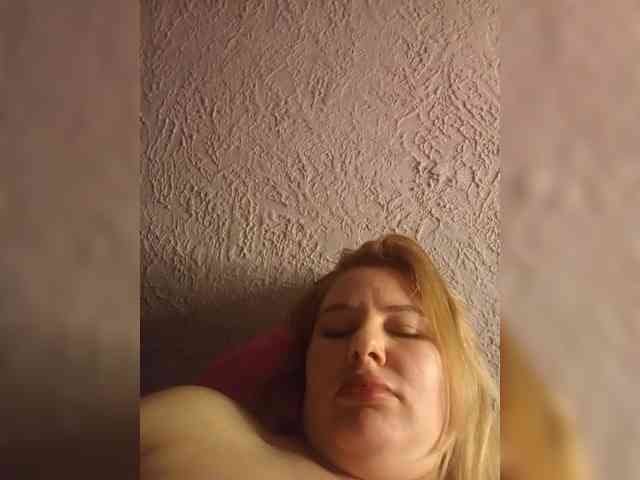 AvaQueen Live Webcam on BongaCams