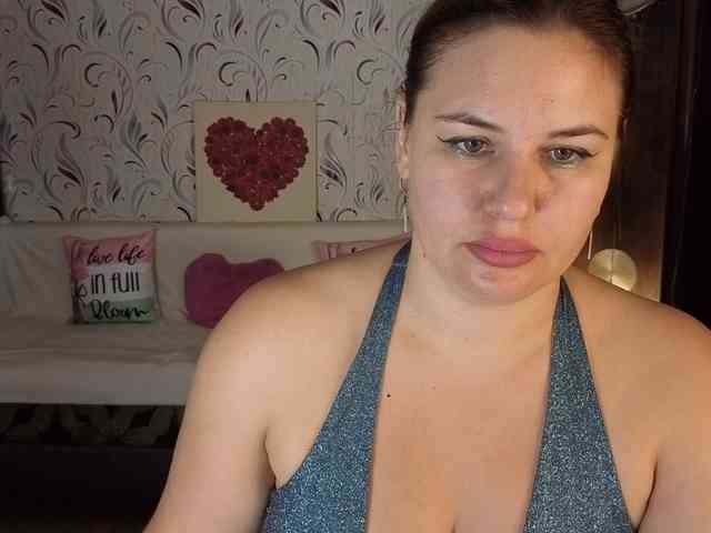 AvaQueen webcam