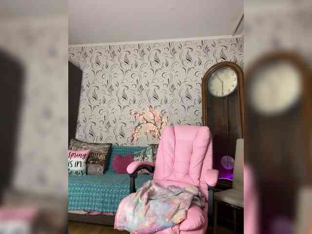 AvaQueen webcam