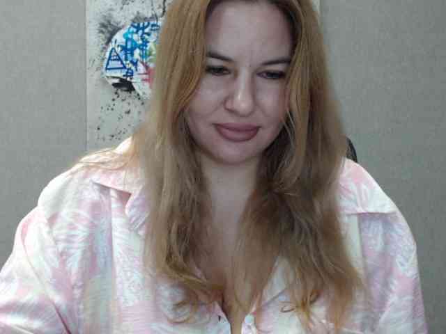 Модель: AvaQueen