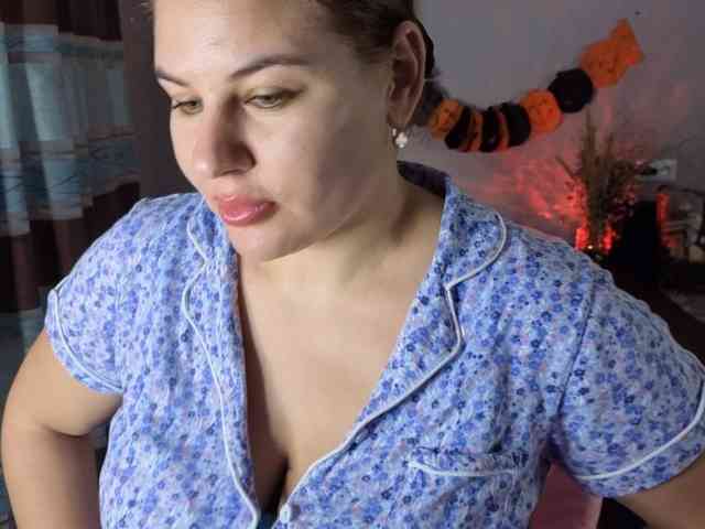 AvaQueen webcam
