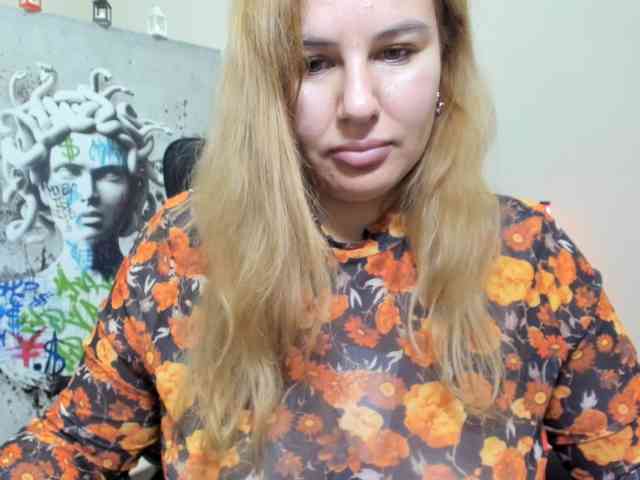 AvaQueen webcam