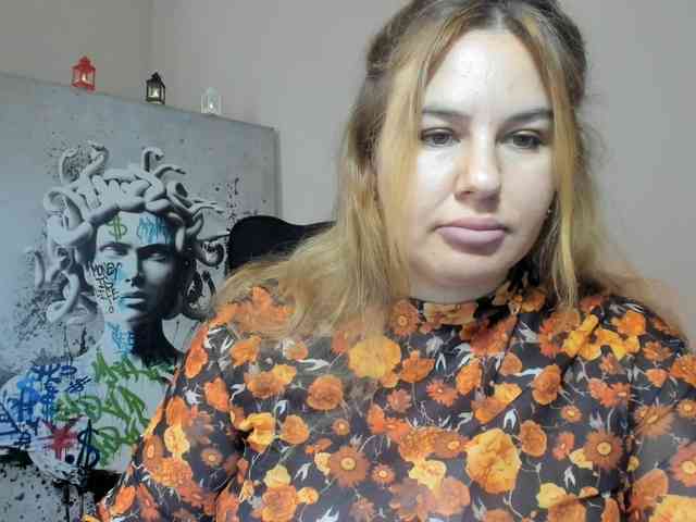 AvaQueen AvaQueen